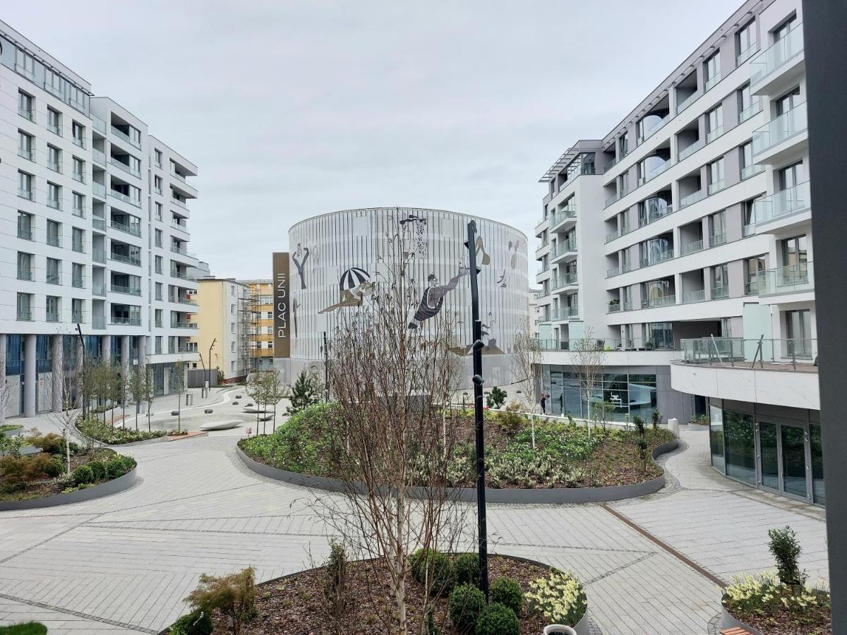 Morza Szum - Plac Unii- Parking *
