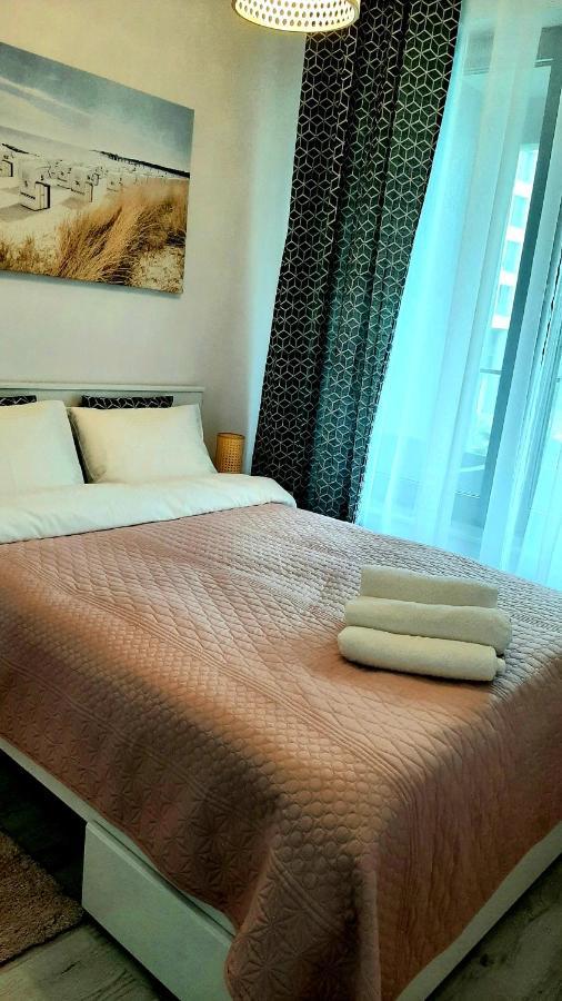 Morza Szum - Plac Unii- Parking Apartment